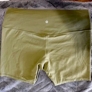 Align HR short 8” inseam